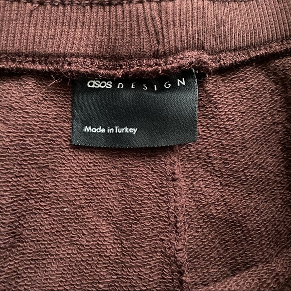 Asos Tapered Pleated Sweatpants Burgundy Joggers - Picture 6 of 7